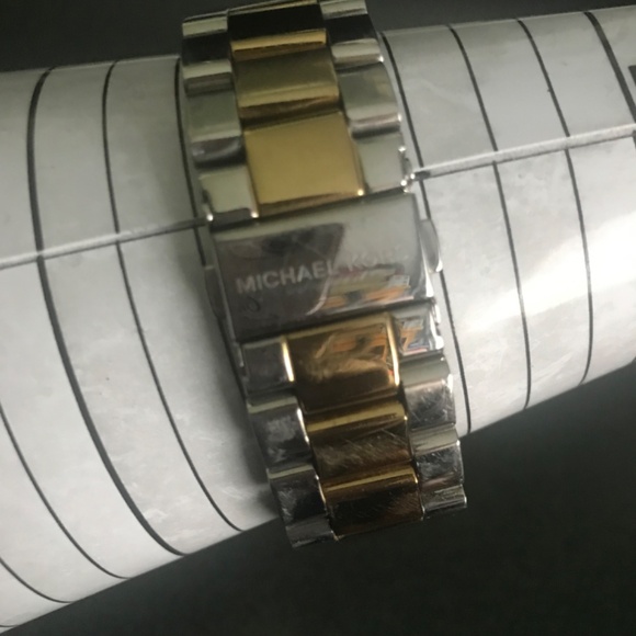 Michael Kors Two-tone Women’s Stainless Steel Chronograph Watch MK5748 main image 7